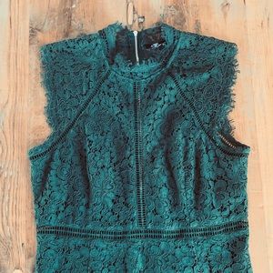 Dark Green Lace Sheath Cocktail Dress